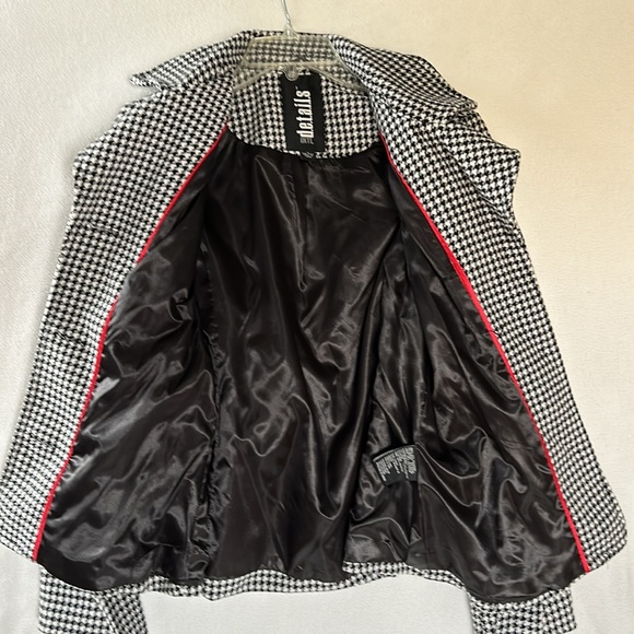 INTL d.e.t.a.i.l.s Houndstooth Belted Jacket - Picture 3 of 8
